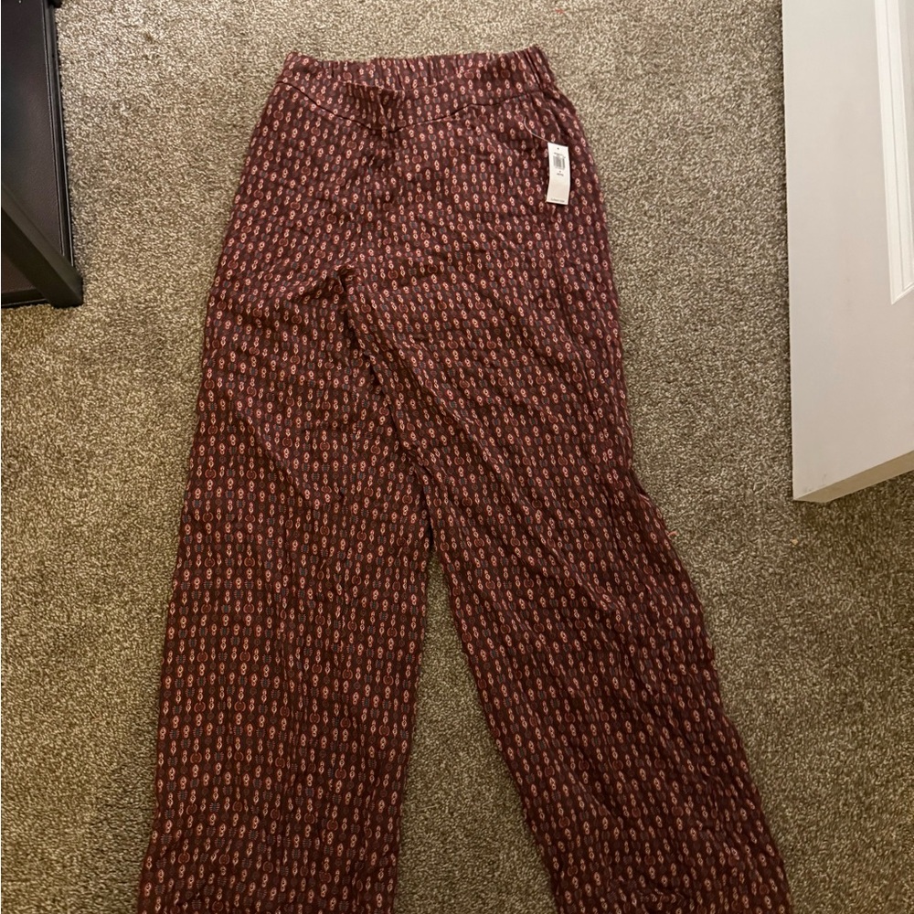 Old Navy Women's Maroon Patterned Wide Leg Pants